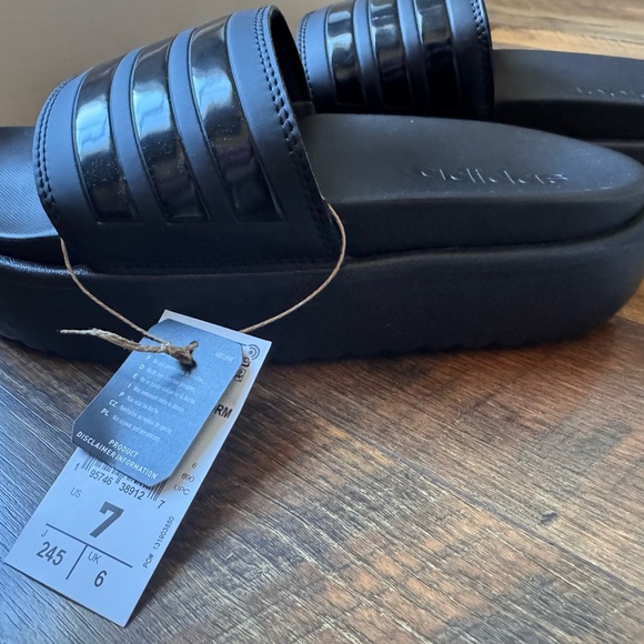 NWT Adidas Adilette Platform Sandals Slide - Picture 2 of 6